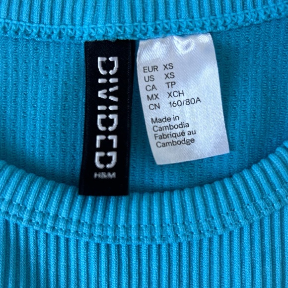 h&m ribbed blue crop top - Picture 3 of 3